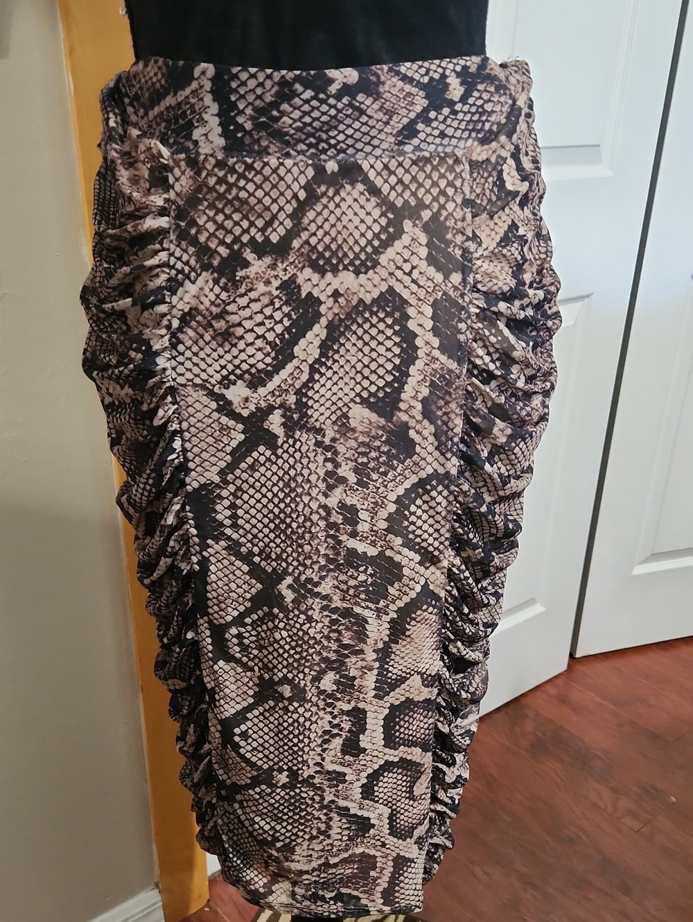 Cable & Gauge Snake-Print Ruched Midi Skirt in Brown and Black